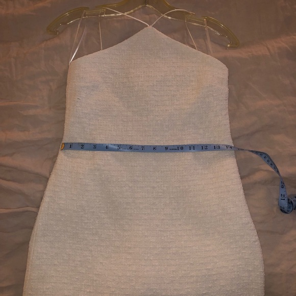 🤍 Pearl textured minidress 🤍 - Picture 12 of 15